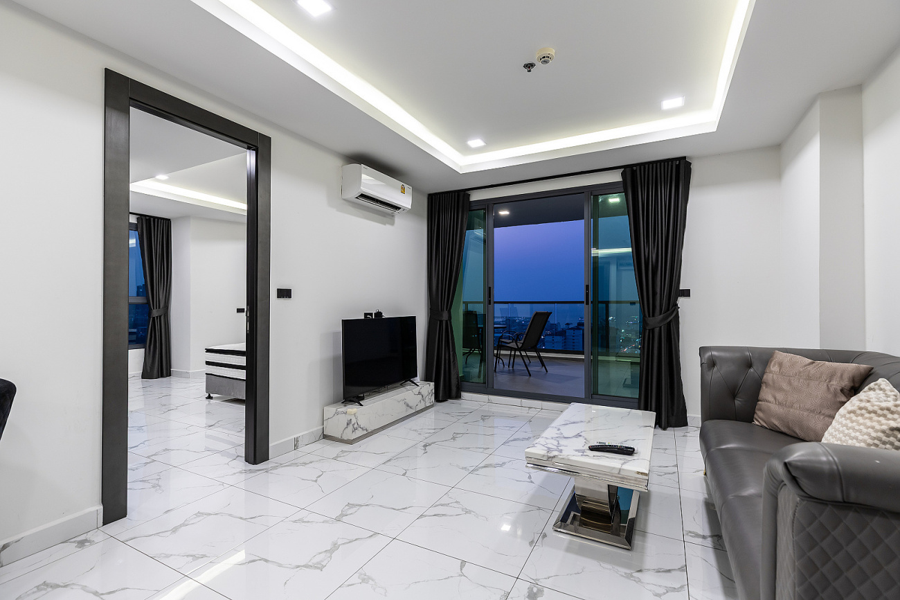 2 Bedroom Condo - ฿ 37,000 per month