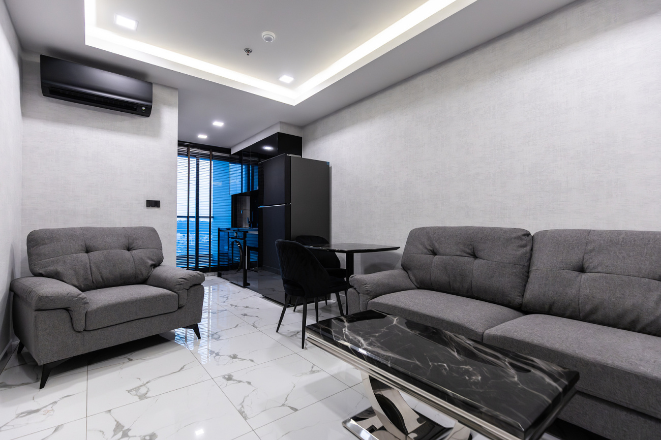 1 Bedroom Condo - ฿ 27,000 per month