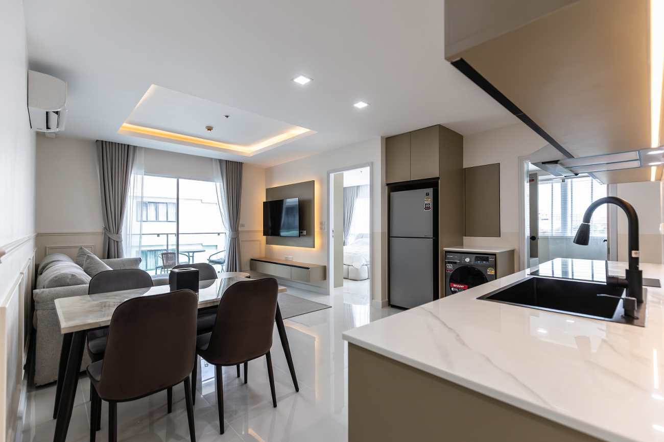 1 Bedroom Condo - ฿ 3,800,000
