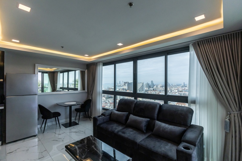1 Bedroom Condo - ฿ 35.000 p/m