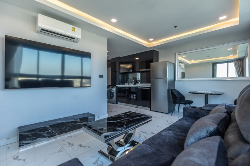 1 Bedroom Condo - ฿ 35.000 p/m