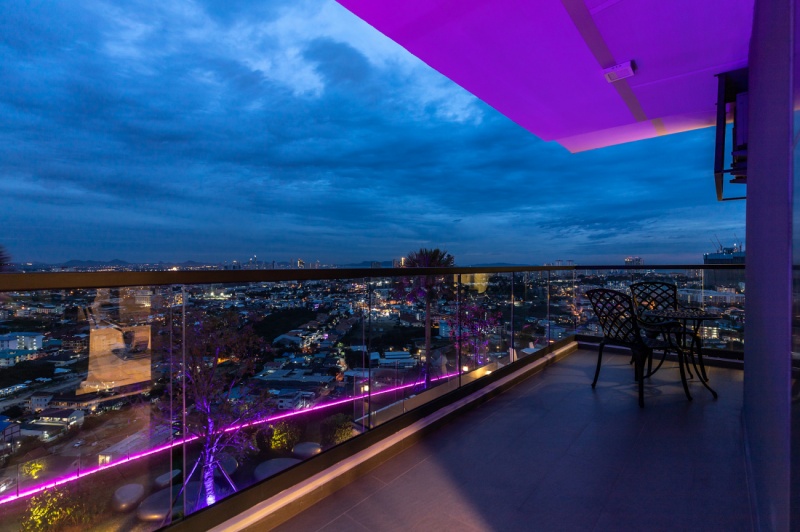 1 Bedroom Condo - ฿ 35.000 p/m