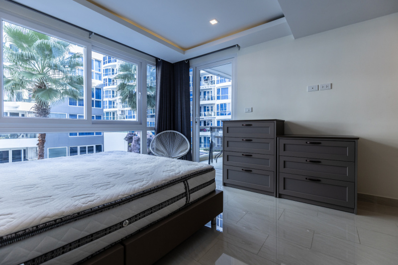 2 Bedroom Condo - ฿ 30,000 p/m