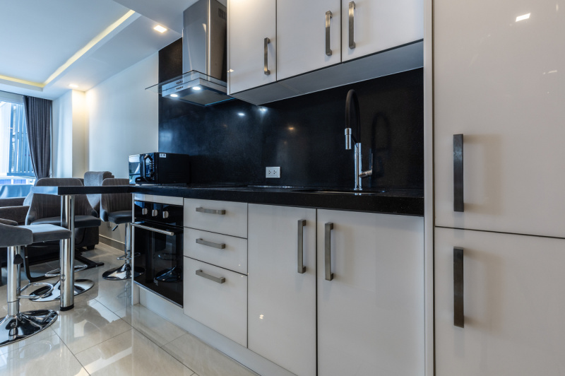 2 Bedroom Condo - ฿ 30,000 p/m