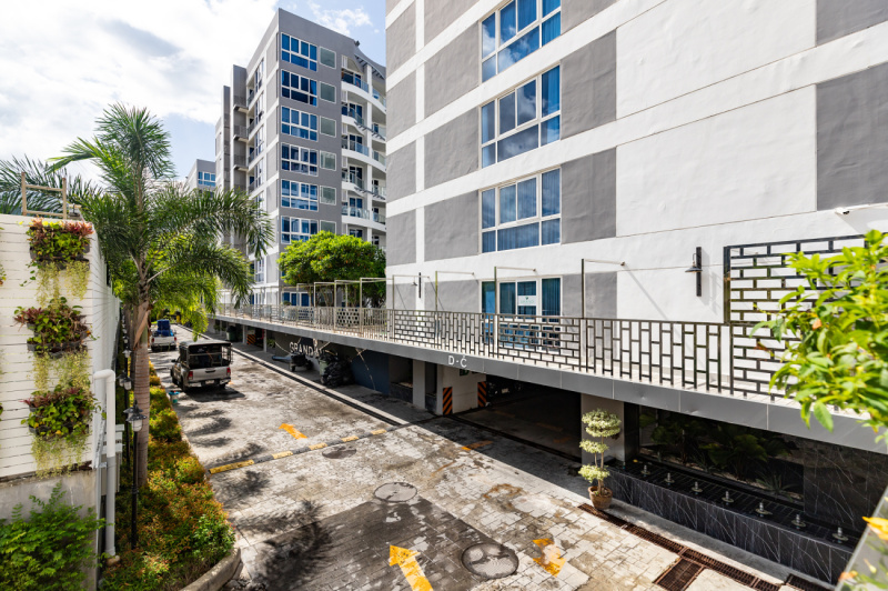 2 Bedroom Condo - ฿ 30,000 p/m