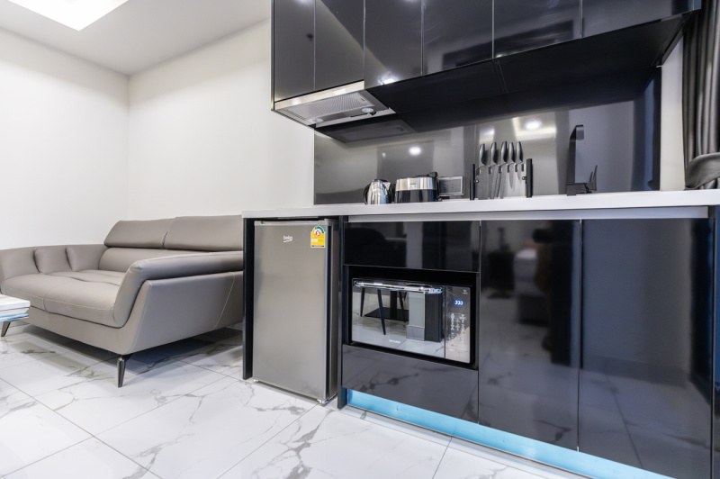 1 Bedroom Condo - ฿ 20,000 p/m