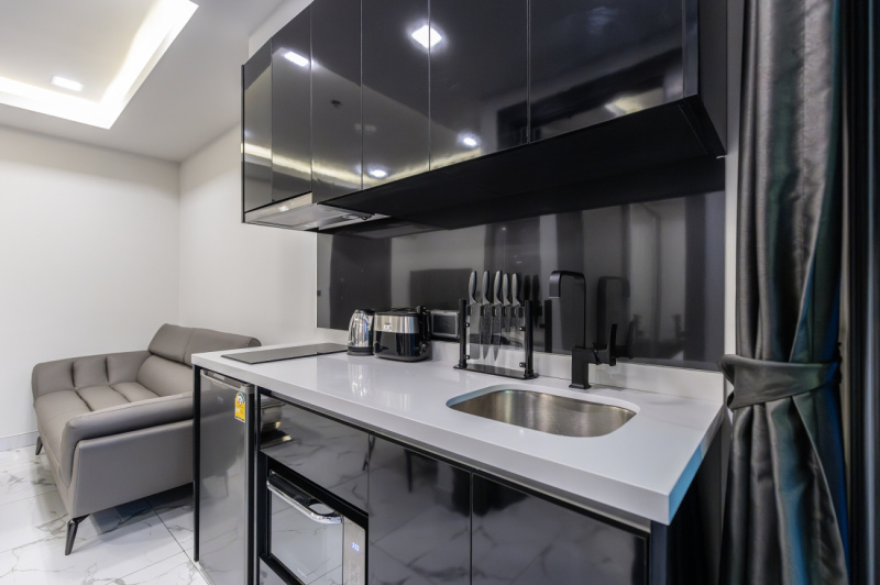 1 Bedroom Condo - ฿ 20,000 p/m