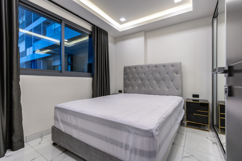 1 Bedroom Condo - ฿ 20,000 p/m