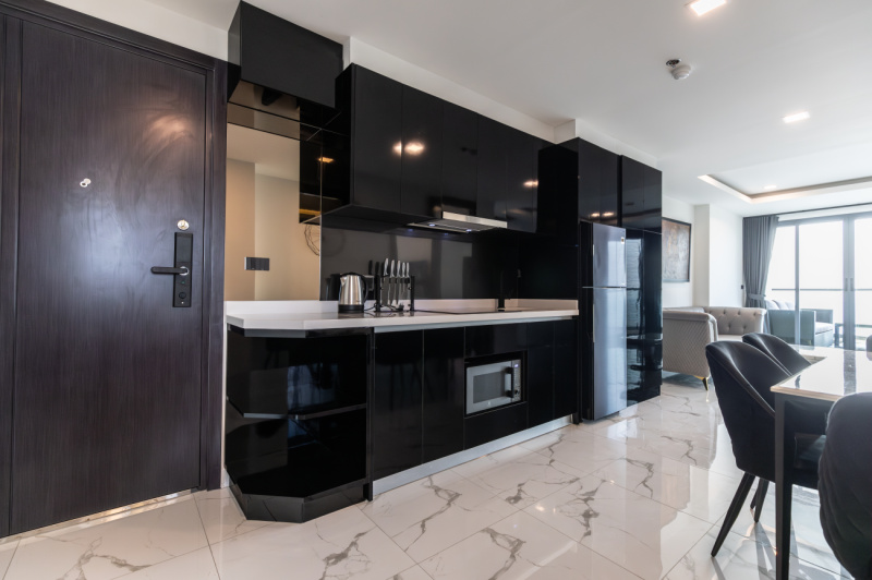 2 Bedroom Condo - ฿ 50.000 p/m