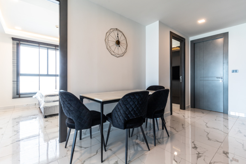 2 Bedroom Condo - ฿ 50.000 p/m