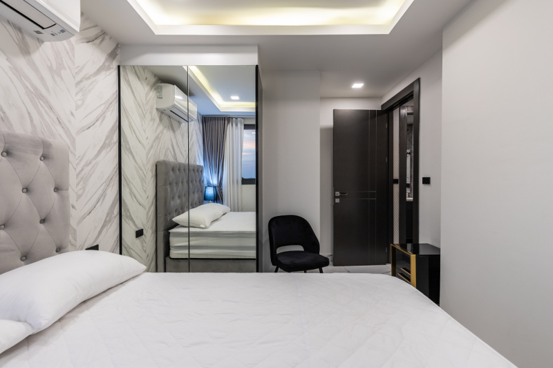 2 Bedroom Condo - ฿ 30.000 p/m