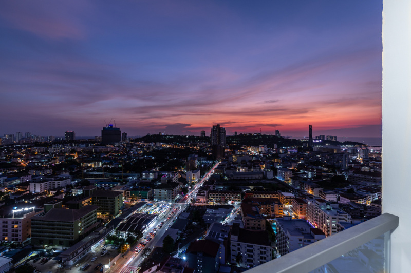 2 Bedroom Condo - ฿ 30.000 p/m