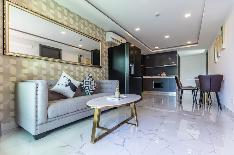 2 Bedroom Condo - ฿ 30.000 p/m