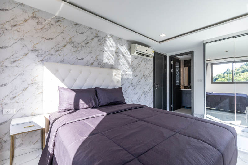 2 Bedroom Condo - ฿ 30.000 p/m