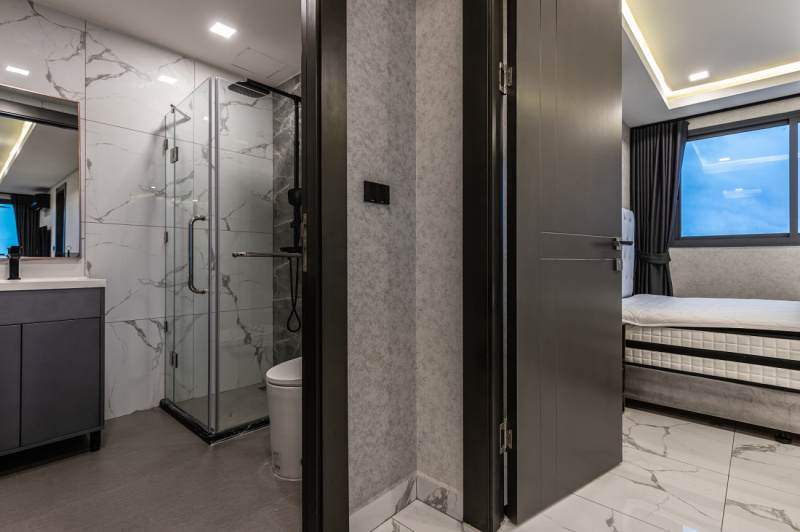 2 Bedroom Condo - ฿ 50.000 p/m