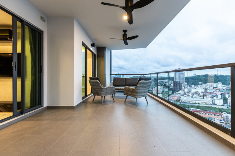 2 Bedroom Condo - ฿ 50.000 p/m