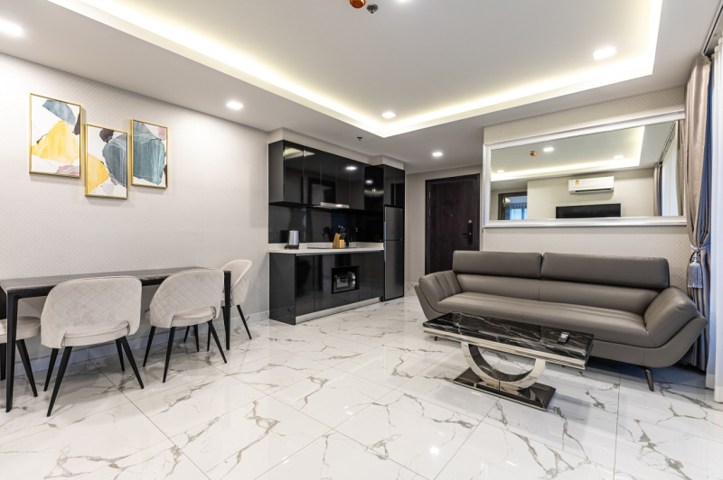 Exclusive 2 Bedroom Condo - ฿ 55.000 p/m