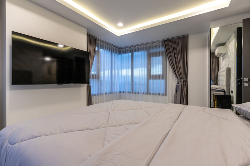 Exclusive 2 Bedroom Condo - ฿ 55.000 p/m