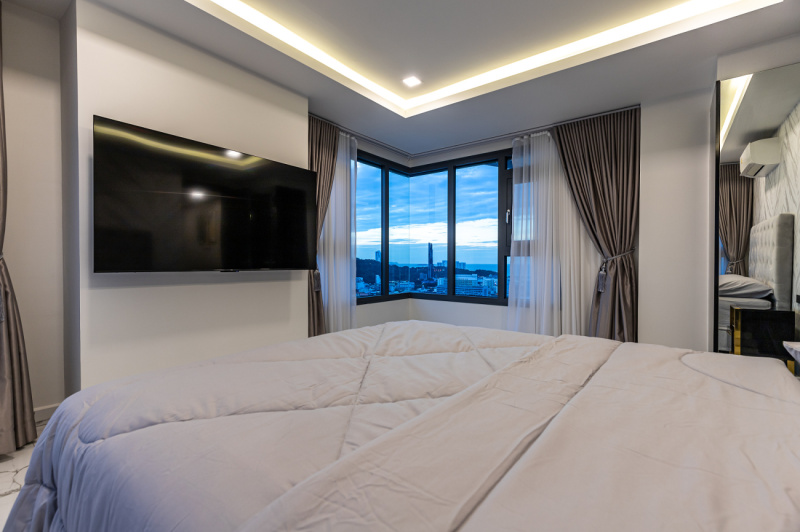 Exclusive 2 Bedroom Condo - ฿ 55.000 p/m