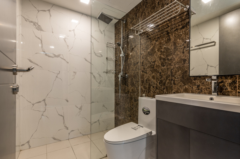 2 Bedroom Condo - ฿ 30.000 p/m
