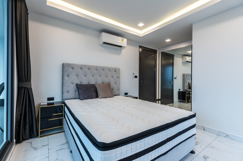 2 Bedroom Condo - ฿ 45.000 p/m