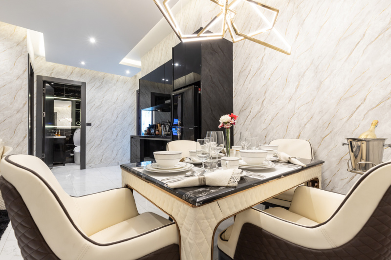 2 Bedroom Condo - ฿ 9,900,000