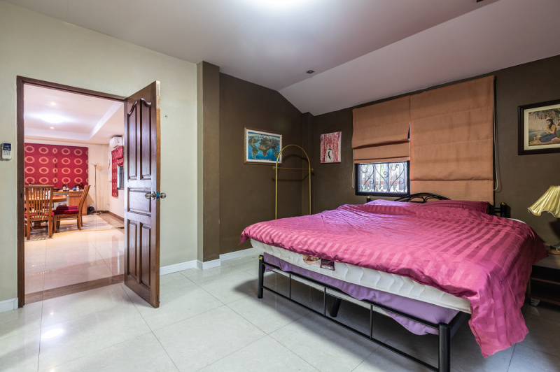 5 Bedroom Pool Villa - ฿ 15,800,000