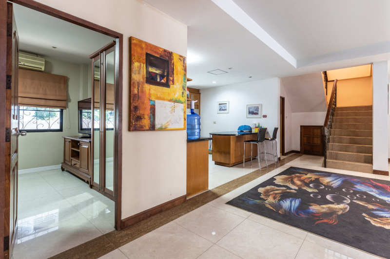 5 Bedroom Pool Villa - ฿ 15,800,000