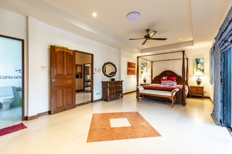 5 Bedroom Pool Villa - ฿ 15,800,000