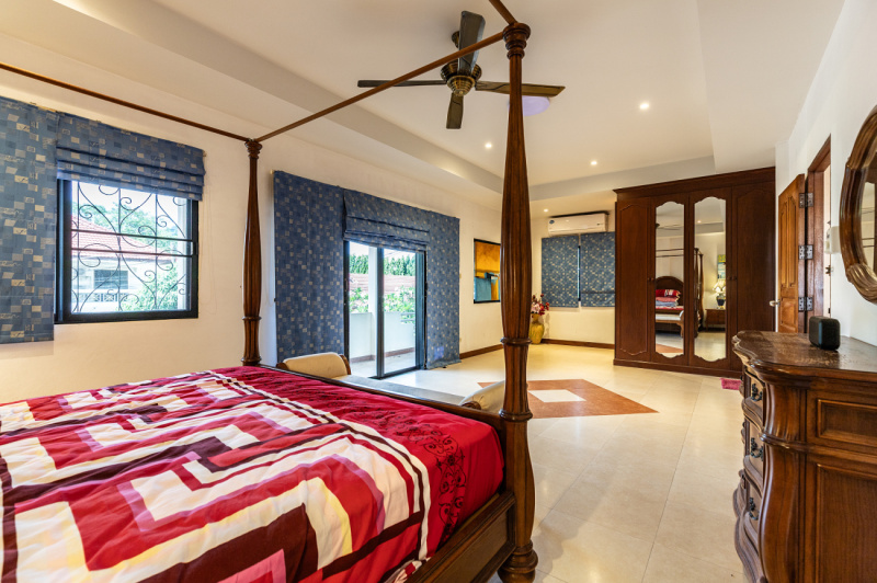 5 Bedroom Pool Villa - ฿ 15,800,000