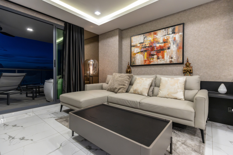 Exclusive 2 Bedroom Condo - ฿ 15.900.000
