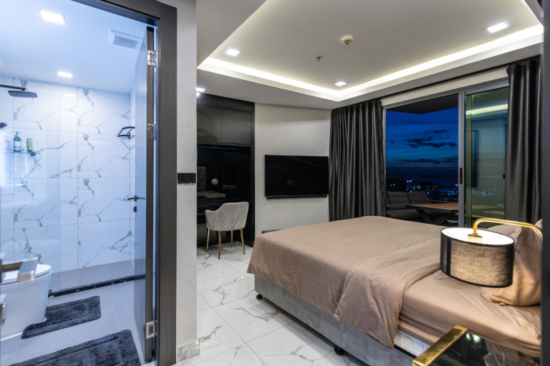 Exclusive 2 Bedroom Condo - ฿ 15.900.000