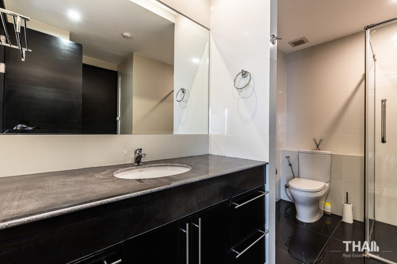 Exclusive 2 Bedroom Condo - ฿ 13,500,000