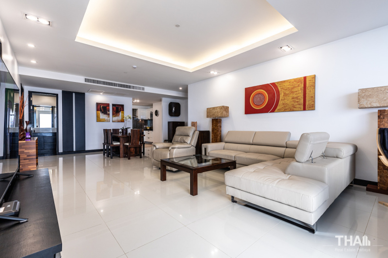 Exclusive 2 Bedroom Condo - ฿ 13,500,000
