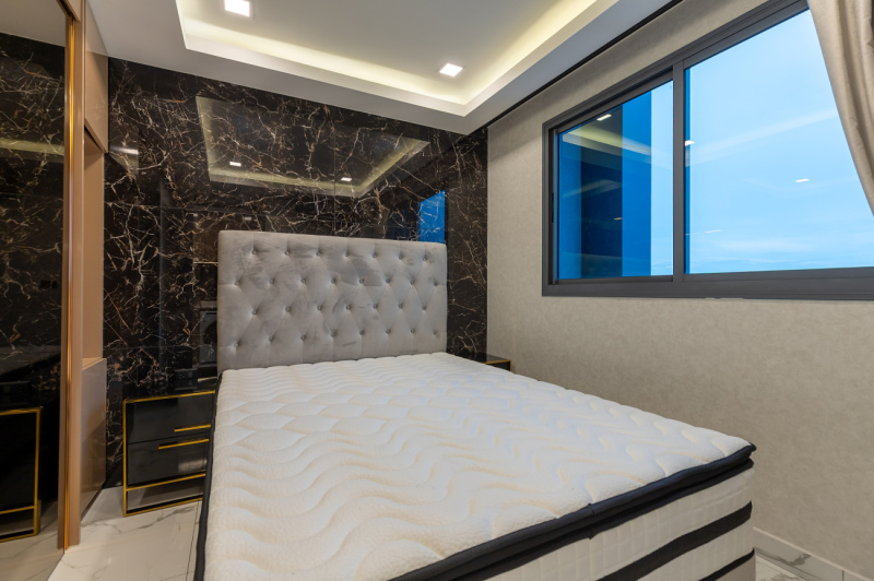 1 Bedroom Condo - ฿ 25,000 p/m