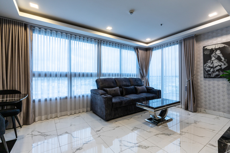 1 Bedroom Condo - ฿ 30.000 p/m
