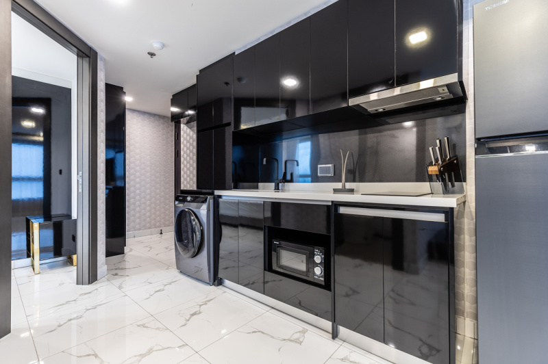 1 Bedroom Condo - ฿ 30.000 p/m