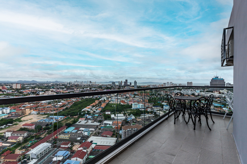 1 Bedroom Condo - ฿ 30.000 p/m