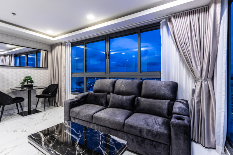 1 Bedroom Condo - ฿ 30.000 p/m