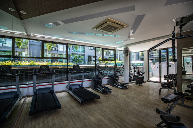 Spacious Studio with Pool Access - ฿ 2.500.000