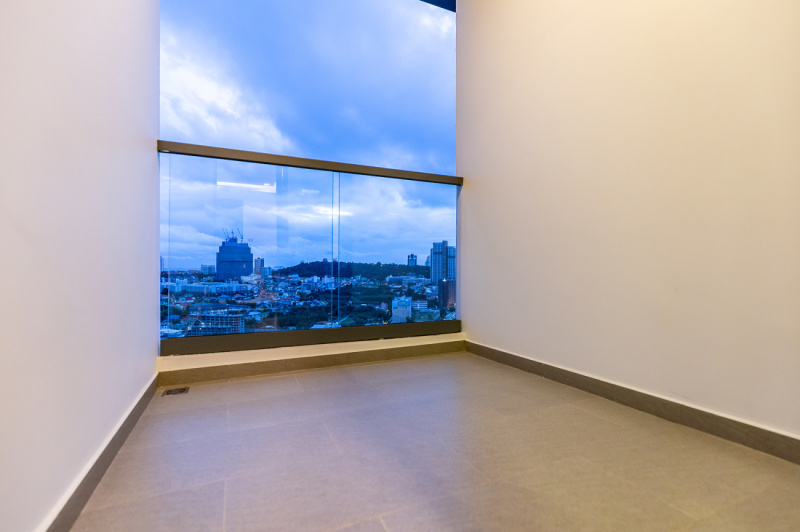 1 Bedroom Condo - ฿ 27,000 p/m
