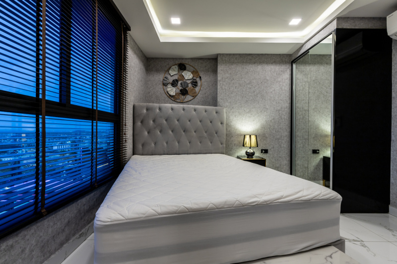 2 Bedroom Condo - ฿ 50.000 p/m