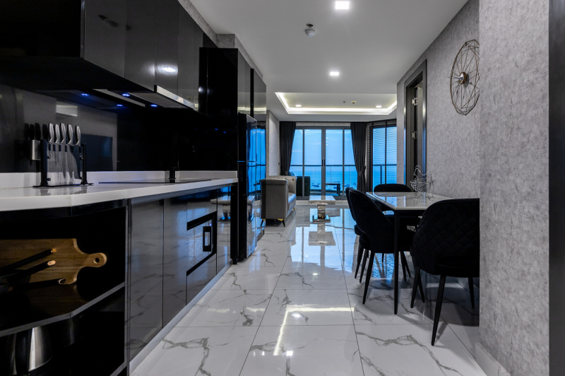 2 Bedroom Condo - ฿ 50.000 p/m