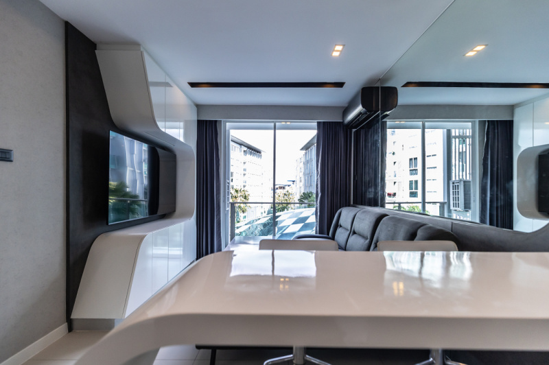 Stunning 1 Bedroom Condo - ฿ 3.250,000 