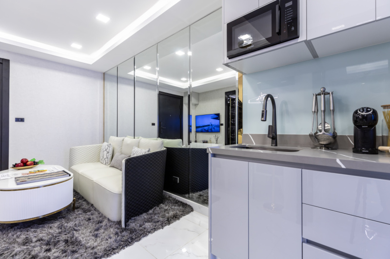 1 Bedroom Condo - ฿ 5,550,000