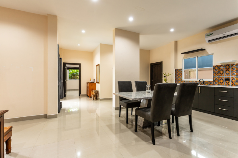 Beautiful Pool House - ฿ 4,990,000