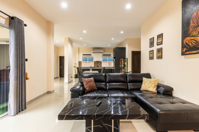 Beautiful Pool House - ฿ 4,990,000