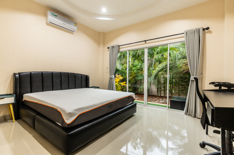 Beautiful Pool House - ฿ 4,990,000