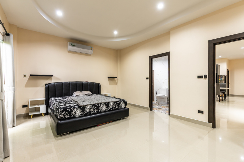 Beautiful Pool House - ฿ 4,990,000