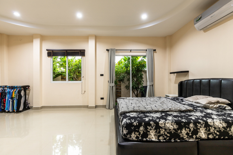 Beautiful Pool House - ฿ 4,990,000